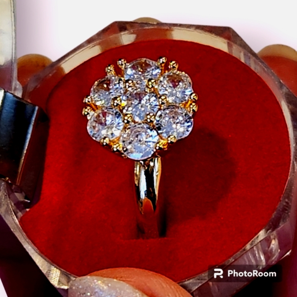 Elegant Flower Zircon Ring 18K Gold Plated.Jewelry Best Gift For Women Girls.
